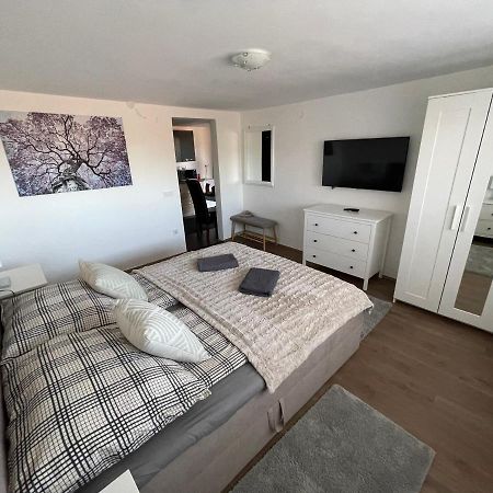 Malibu Apartman 米什科尔茨 外观 照片
