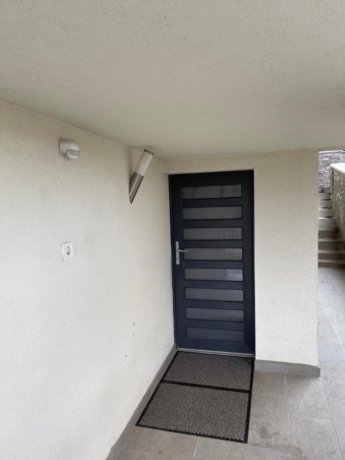 Malibu Apartman 米什科尔茨 外观 照片